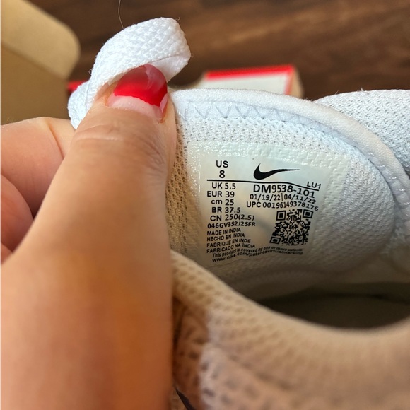 Nike Air Max SYSTM in White & Lapis (Size:8) - Picture 9 of 16